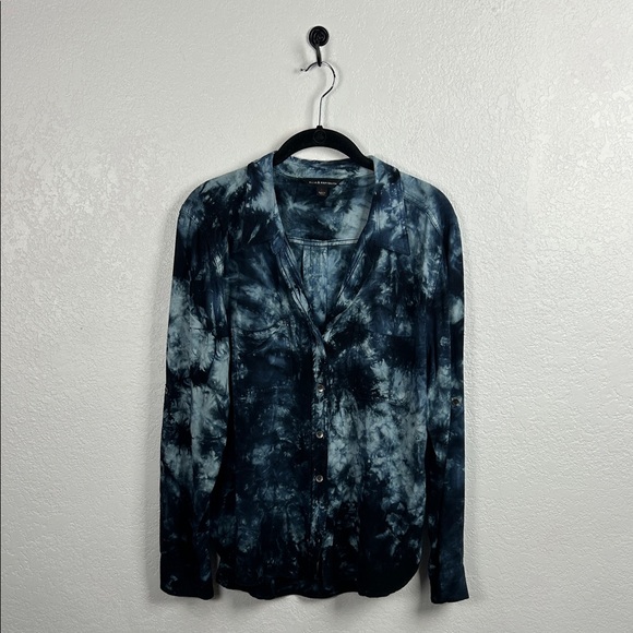 Rock & Republic Tops - Rock & Republic Blue Tie-Dye Shirt Long Sleeve Button Down Sz L  Career Wear
